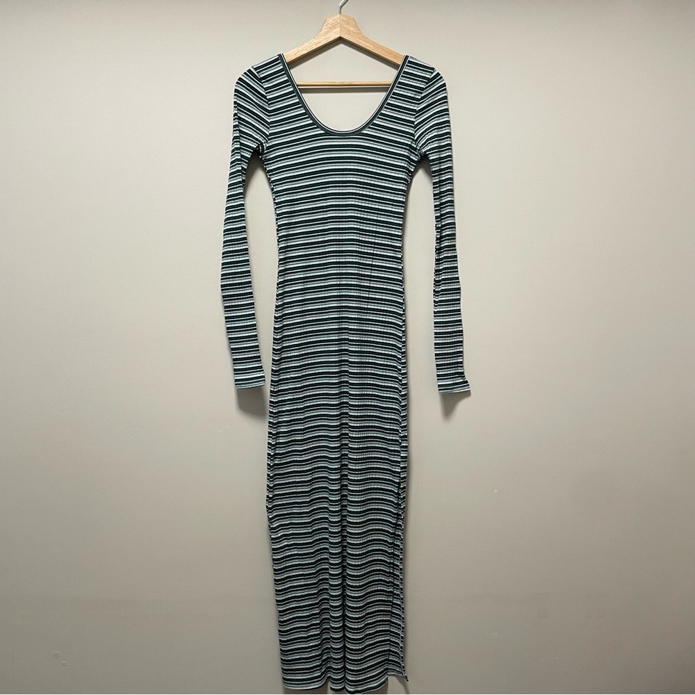 American Eagle stripped dress